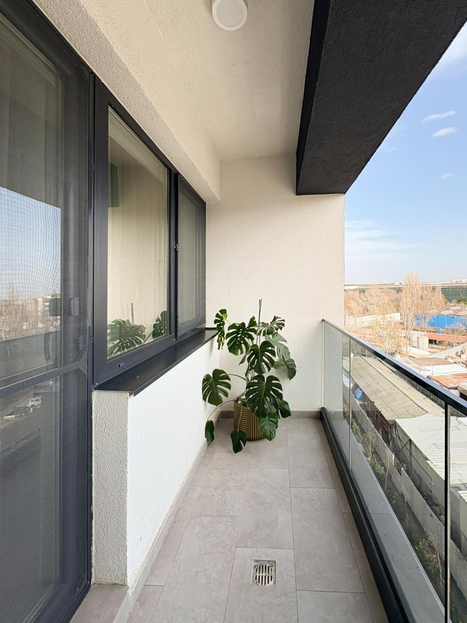 The Cozy Flat - Modern, New, 2 Rooms Apartment, Parking Bukarest Exterior foto